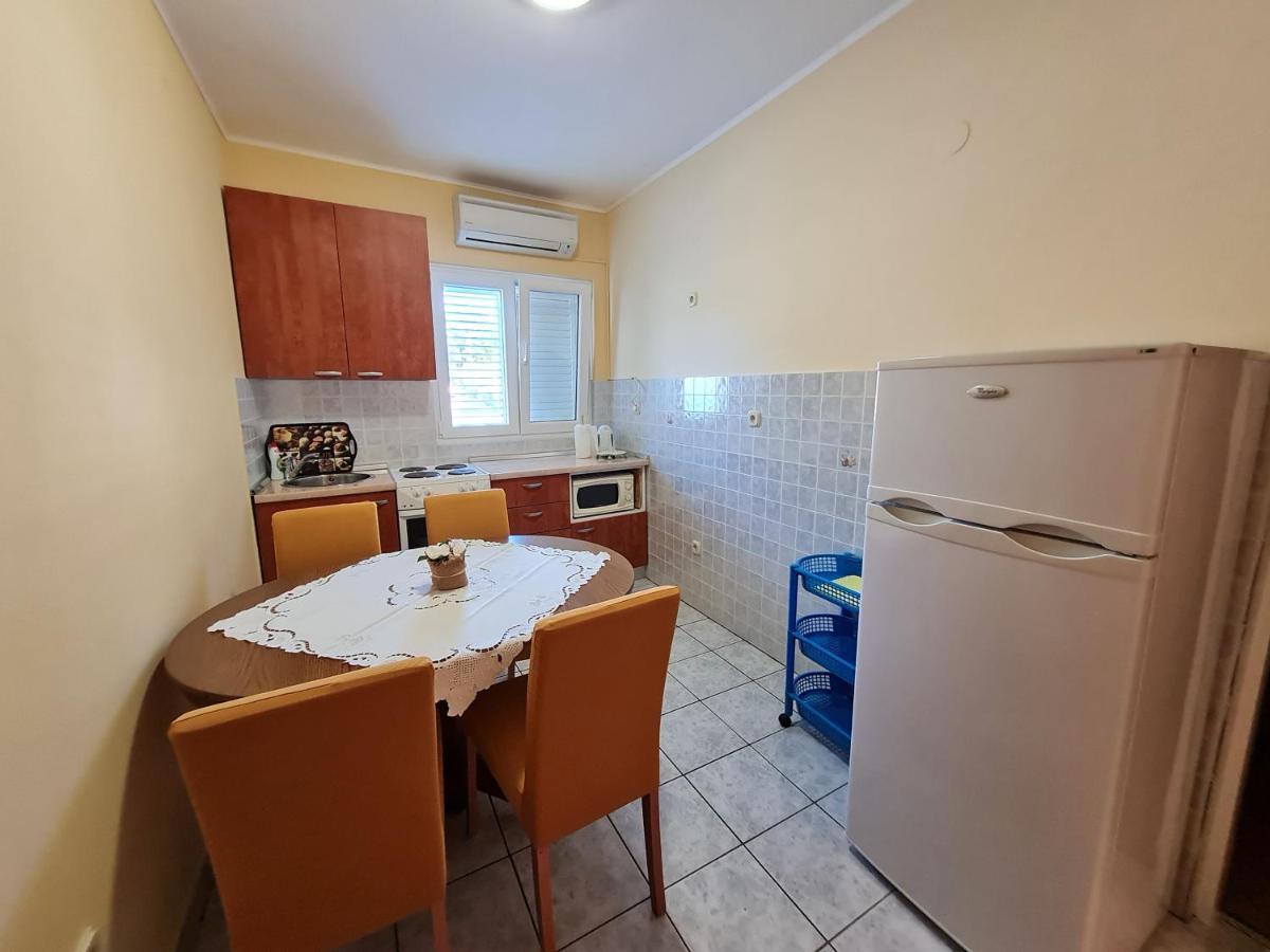 Apartments Nada Mundanije Eksteriør billede